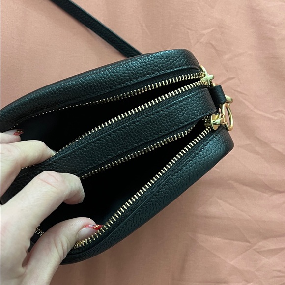 Tory Burch Bombe Black Crossbody pebble leather Bag with Gold Accents - Picture 7 of 11